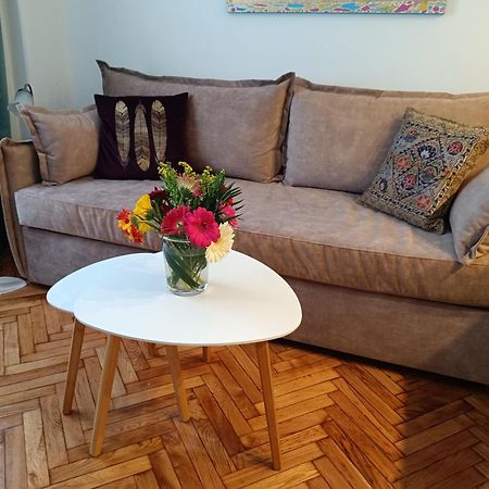 Golden Apartment In Victoria Athena Bagian luar foto